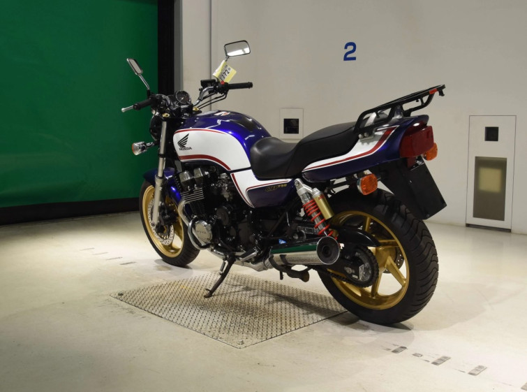 Мотоцикл Honda CB750SF з пробігом 18756 km