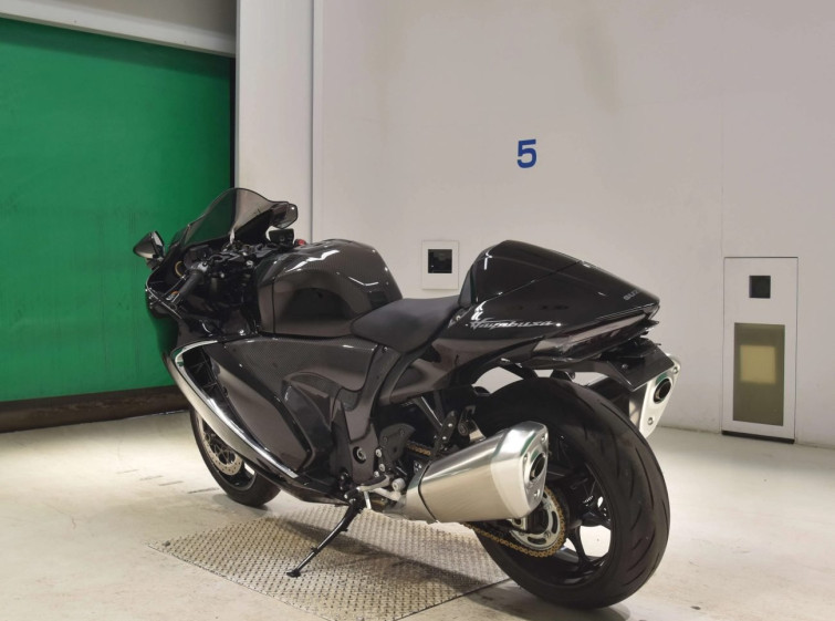 Мотоцикл Suzuki GSX1300R HAYABUSA з пробігом 2680 km