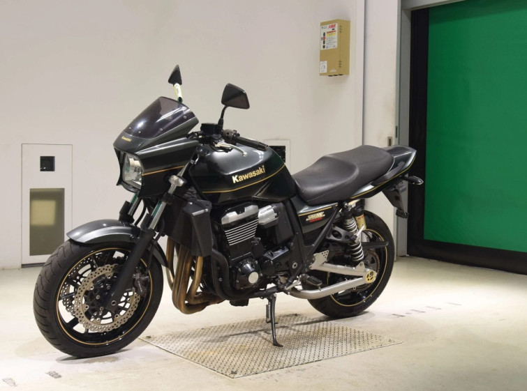 Мотоцикл Kawasaki ZRX1200 DAEG с пробегом 49062 km