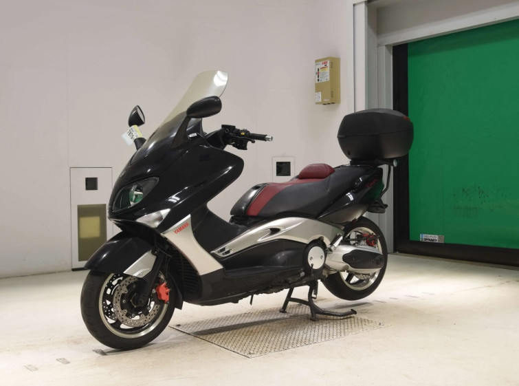 Мотоцикл Yamaha T-MAX500 с пробегом 24467 km