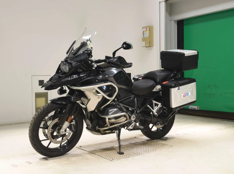 Мотоцикл BMW R1250GS с пробегом 26724 km