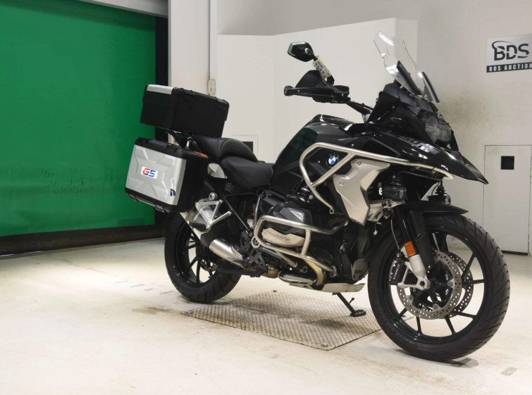 Мотоцикл BMW R1250GS с пробегом 26724 km