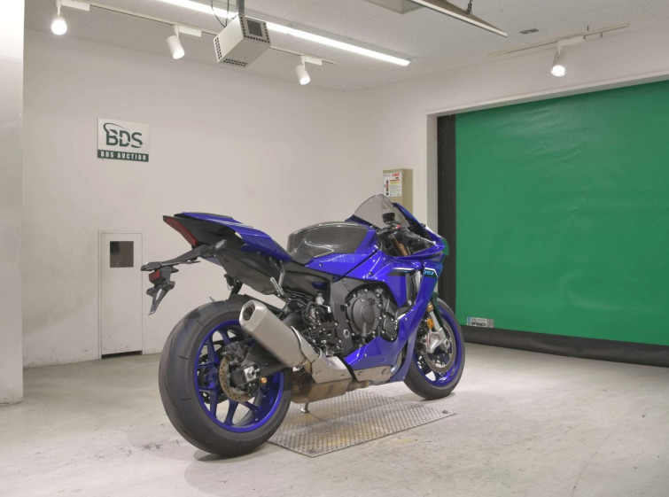 Мотоцикл Yamaha YZF-R1 с пробегом 2501 km