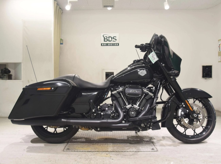 Мотоцикл HD STREET GLIDE FLHXS1870 с пробегом 52 km