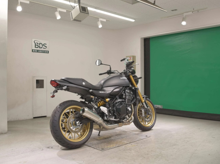 Мотоцикл Kawasaki Z900RS з пробігом 145 km