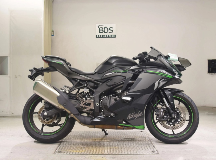 Мотоцикл Kawasaki ZX-4R