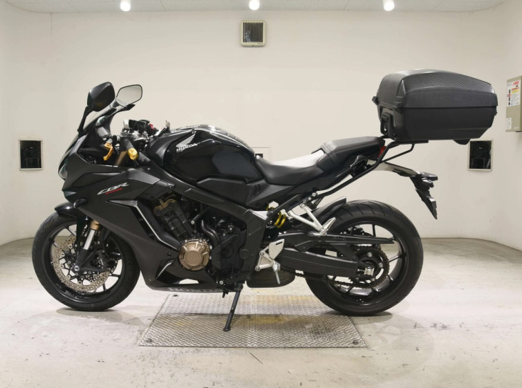 Мотоцикл Honda CBR650R