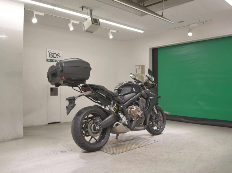 Мотоцикл Honda CBR650R