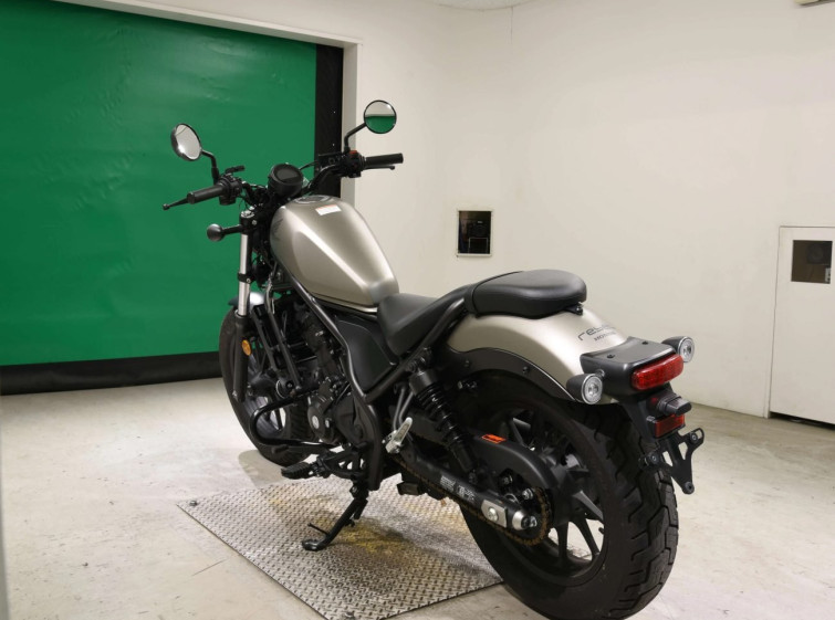 Мотоцикл Honda REBEL CMX250