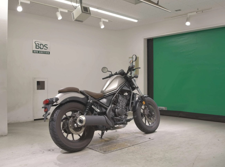 Мотоцикл Honda REBEL CMX250