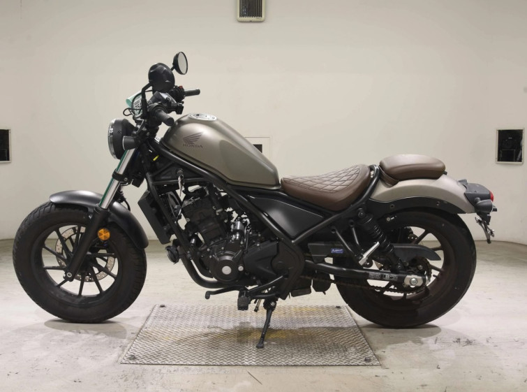 Мотоцикл Honda REBEL CMX250