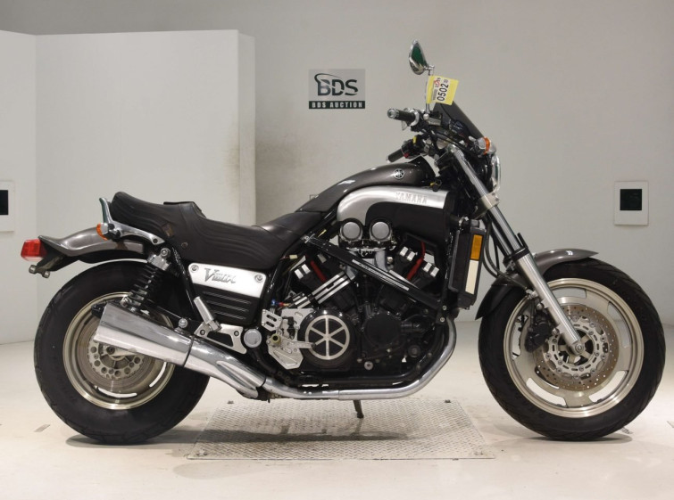 Мотоцикл Yamaha V-MAX1200 з пробігом 3104 m