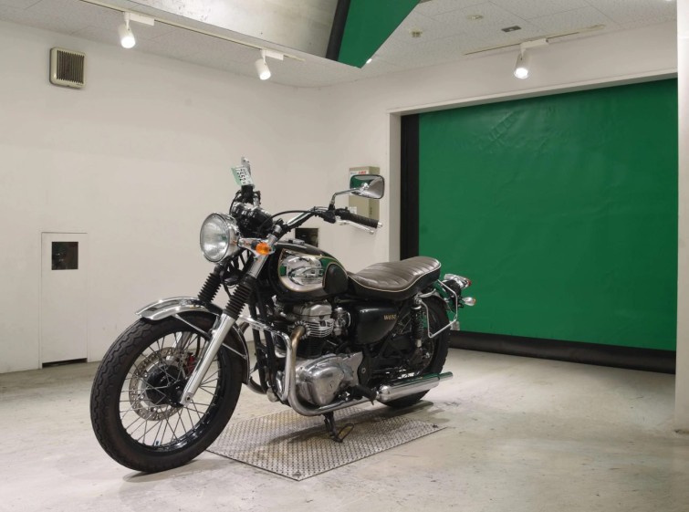 Мотоцикл Kawasaki W650