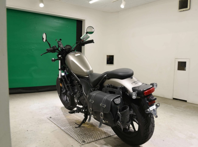 Мотоцикл Honda REBEL CMX250