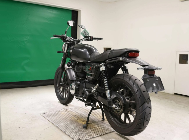 Мотоцикл Honda GB350