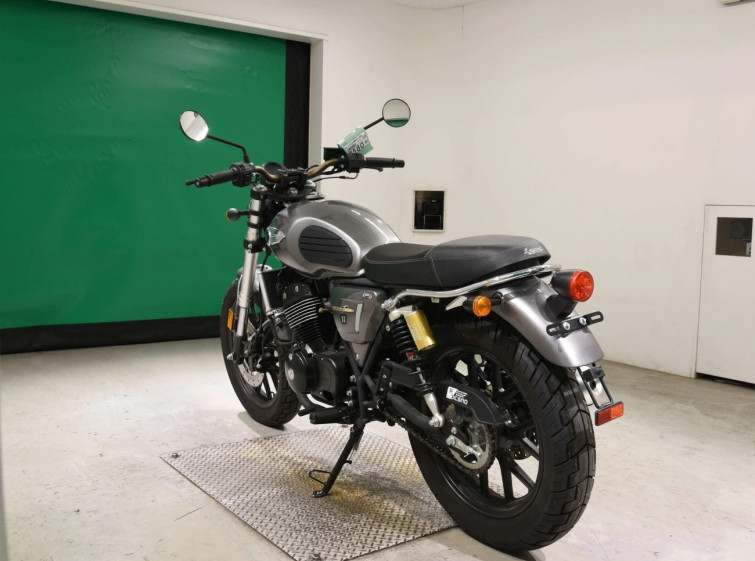 Мотоцикл GPX LEGEND 250 TWIN