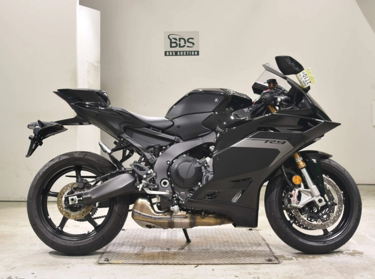 Мотоцикл Yamaha YZF-R9 с пробегом 1730 km