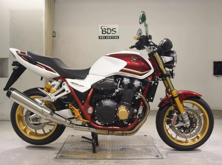 Мотоцикл Honda CB1300SF з пробігом 6682 km