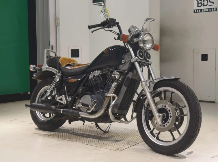 Мотоцикл Honda NV750 CUSTOM з пробігом 18623 km