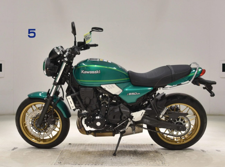 Мотоцикл Kawasaki Z650RS с пробегом 6748 km