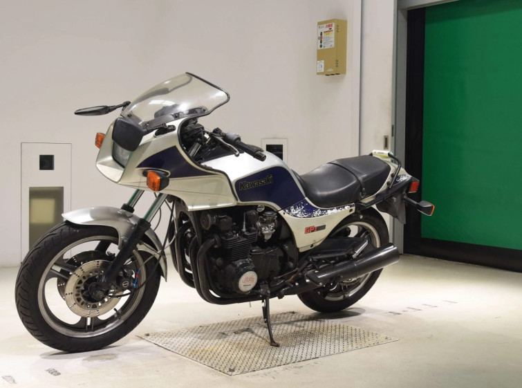 Мотоцикл Kawasaki GPZ750F з пробігом 12480 km
