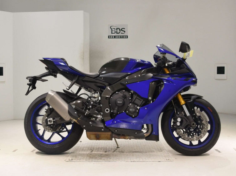 Мотоцикл Yamaha YZF-R1 з пробігом 4498 km