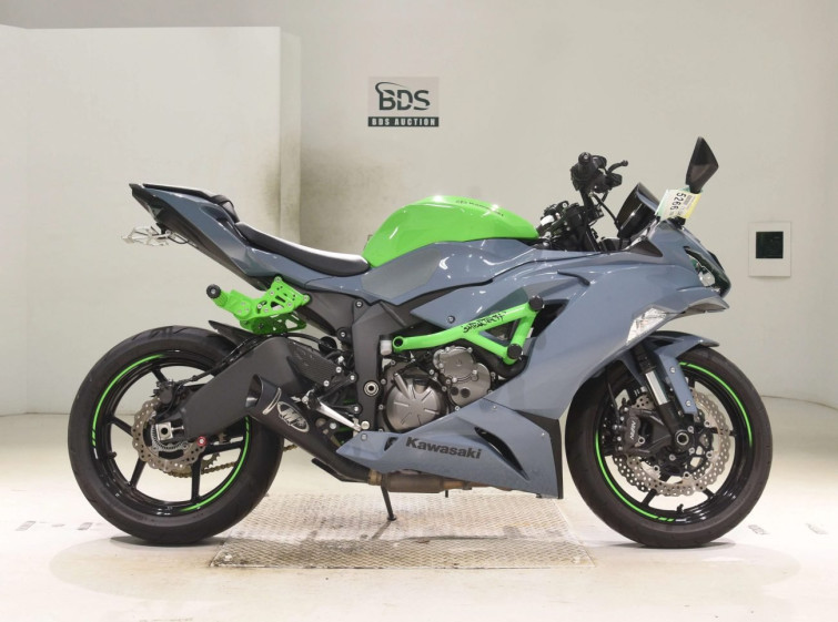Мотоцикл Kawasaki ZX-6R з пробігом 12766 km
