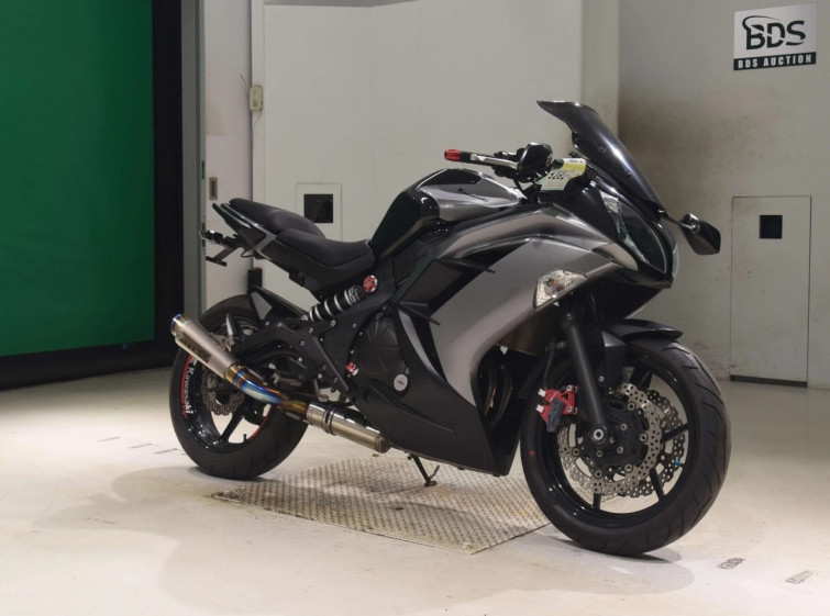Мотоцикл Kawasaki NINJA400 с пробегом 25790 km
