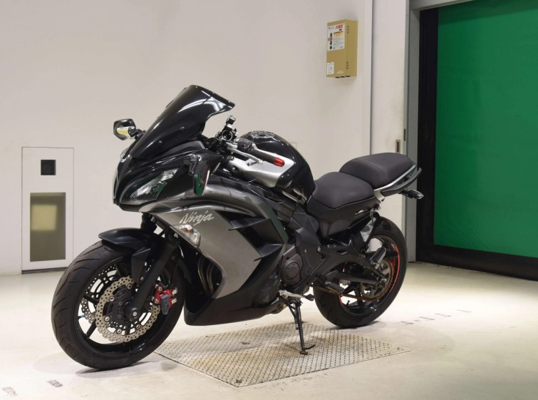 Мотоцикл Kawasaki NINJA400 с пробегом 25790 km