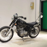 Мотоцикл Yamaha SR400 с пробегом 12700 km