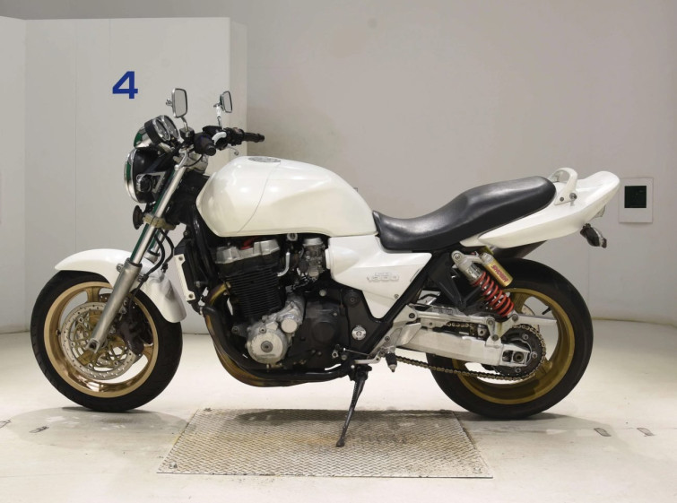 Мотоцикл Honda CB1300SF з пробігом 36913 km