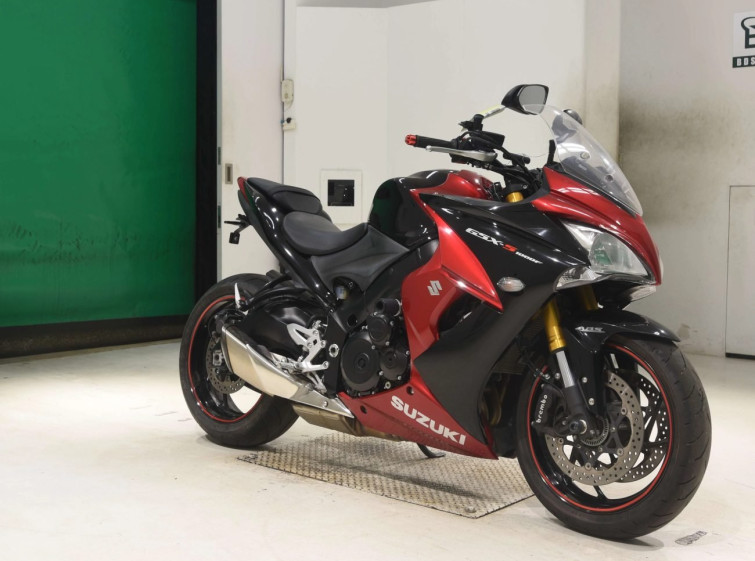 Мотоцикл Suzuki GSX-S1000F з пробігом 14615 km