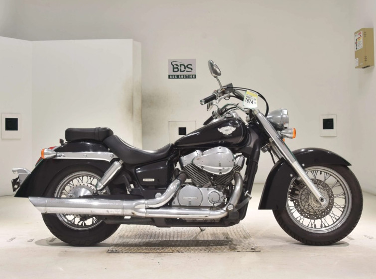 Мотоцикл Honda SHADOW750 з пробігом 76798 km