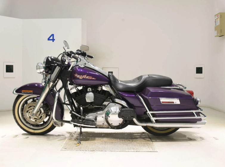 Мотоцикл HD ROAD KING FLHR1450 з пробігом 17211 km