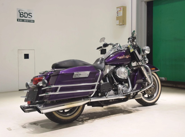 Мотоцикл HD ROAD KING FLHR1450 з пробігом 17211 km