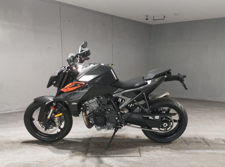 Мотоцикл KTM 990 DUKE
