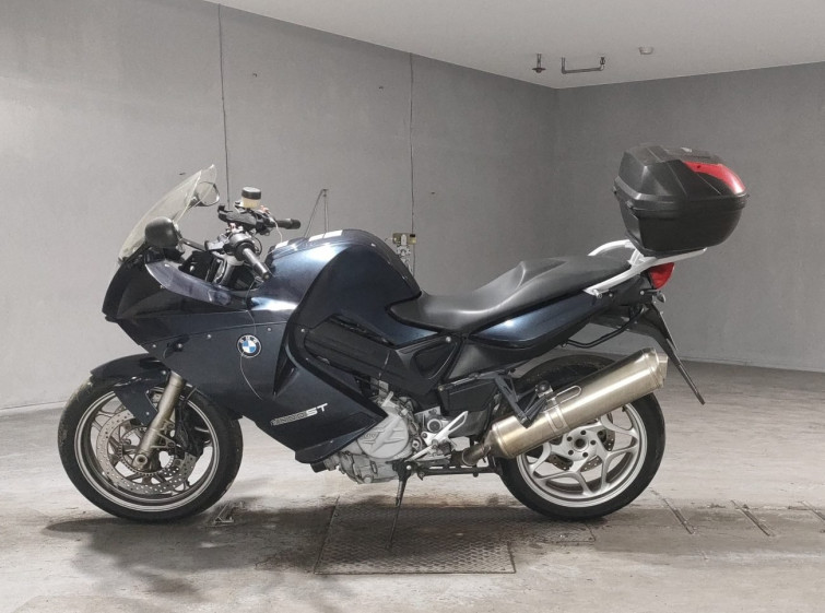 Мотоцикл BMW F800ST с пробегом 43425 km