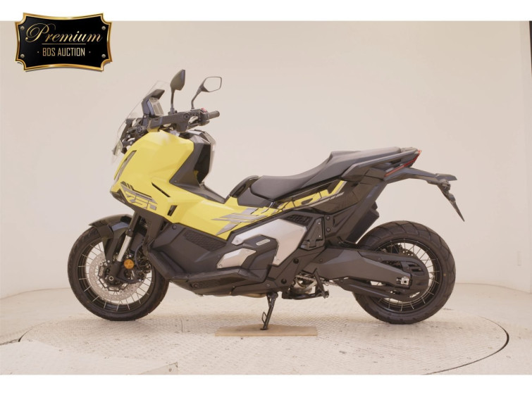 Мотоцикл Honda X-ADV750-2 с пробегом 3 km