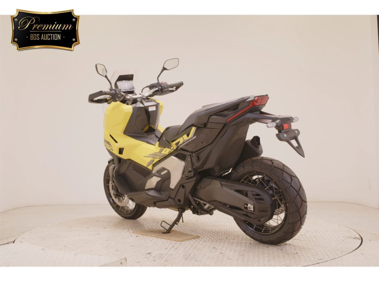 Мотоцикл Honda X-ADV750-2 с пробегом 3 km
