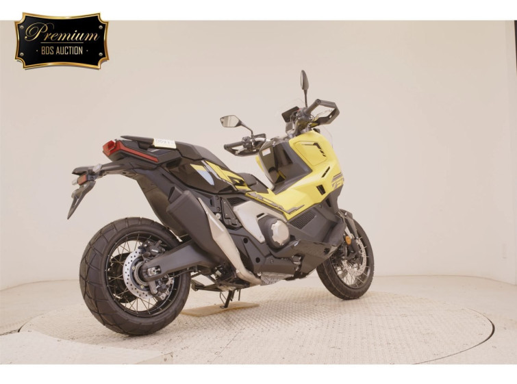 Мотоцикл Honda X-ADV750-2 с пробегом 3 km
