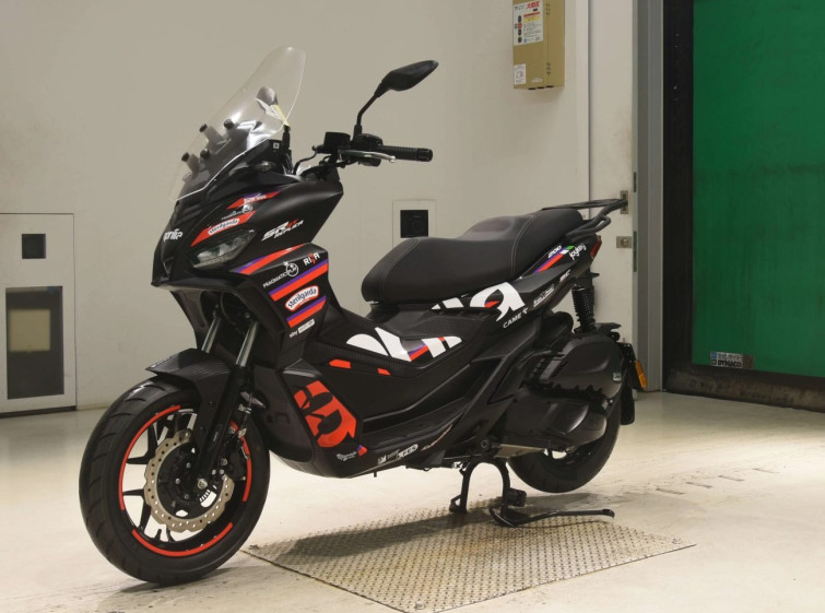 Мотоцикл Aprilia SR GT200 с пробегом 1030 km