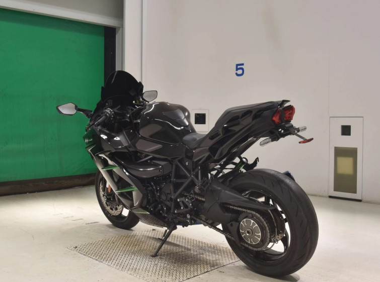 Мотоцикл Kawasaki NINJA H2 SX