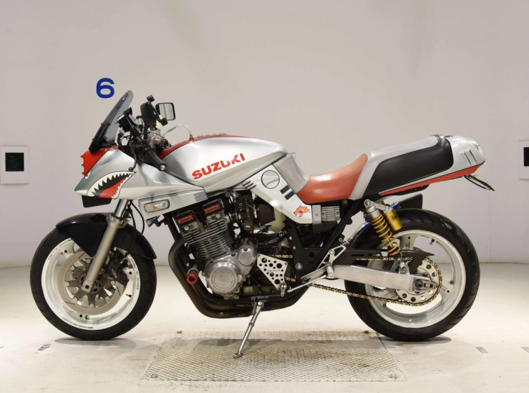 Мотоцикл Suzuki GSX1100S KATANA с пробегом 6120 m
