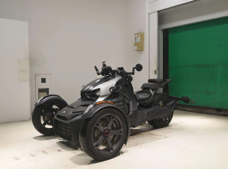 Мотоцикл Can-Am RIKE 900 з пробігом 18327 km