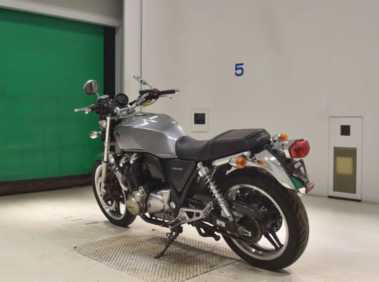 Мотоцикл Honda CB1100A с пробегом 87858 km