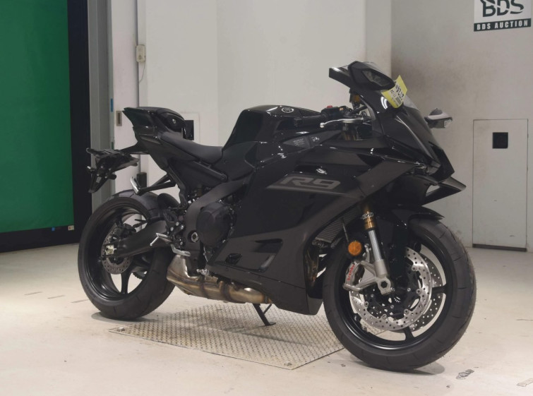 Мотоцикл Yamaha YZF-R9 з пробігом 4 km