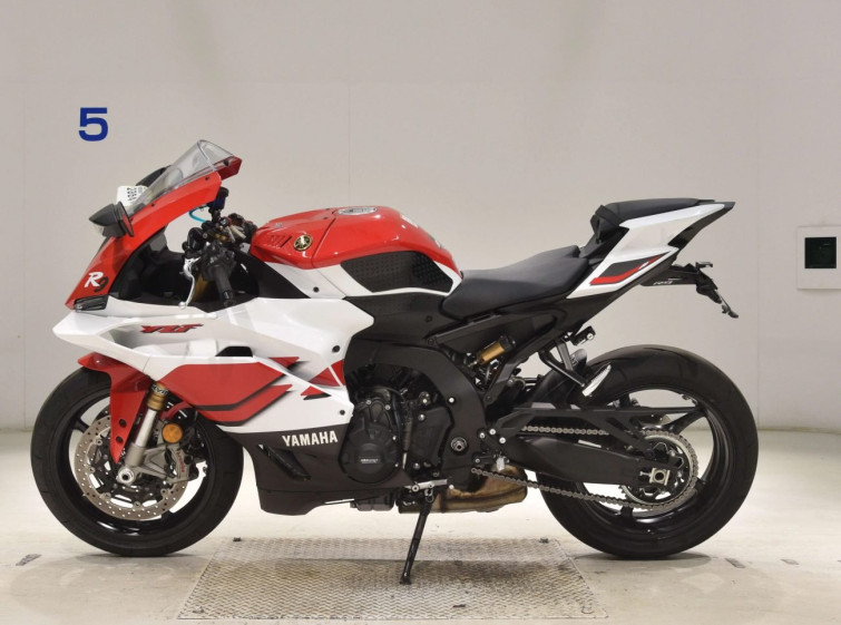 Мотоцикл Yamaha YZF-R9 з пробігом 2076 km