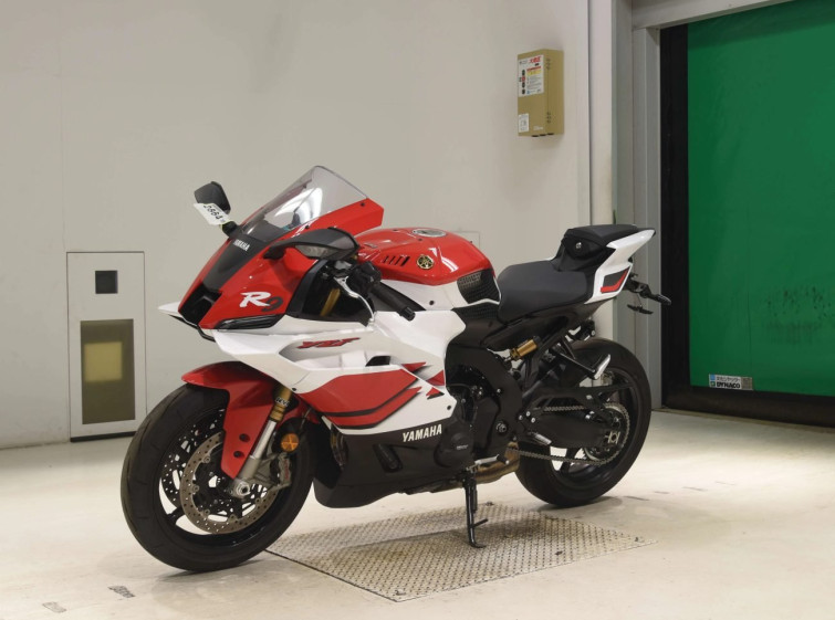 Мотоцикл Yamaha YZF-R9 з пробігом 2076 km