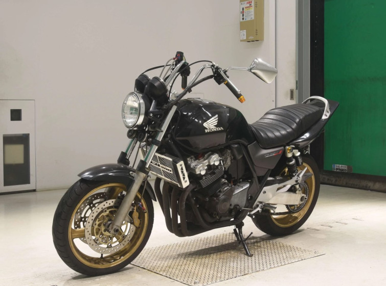 Мотоцикл Honda CB400SFV з пробігом 102483 km