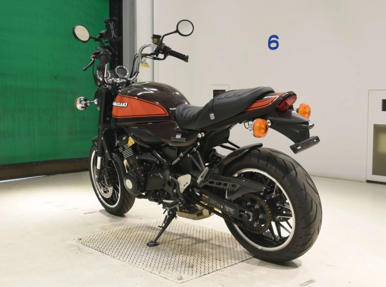 Мотоцикл Kawasaki Z900RS